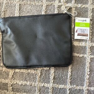 Imagine8 Black zippered pouch NWT
